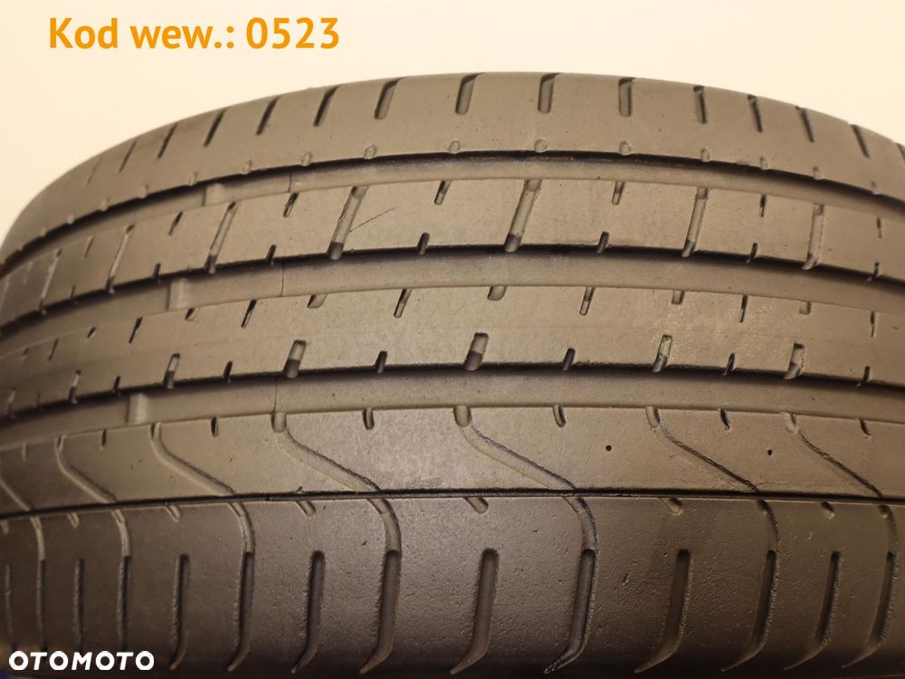 Pirelli P Zero - 225/35 R19 - 8