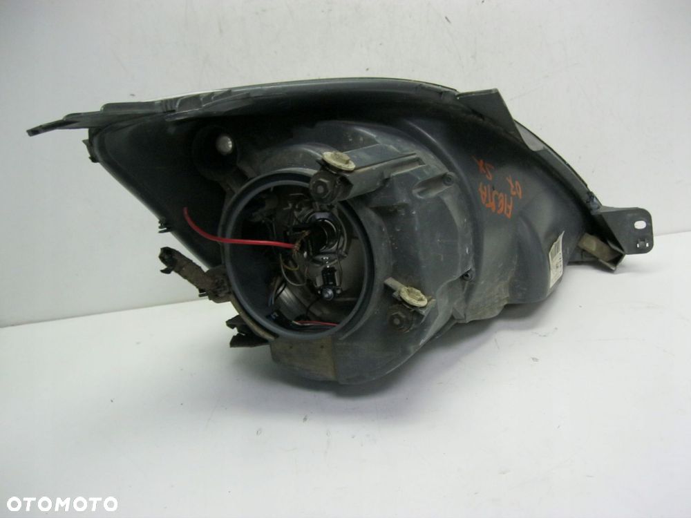 lampa przód lewa 6s61-13w030-cd ford fiesta mk6 - 12