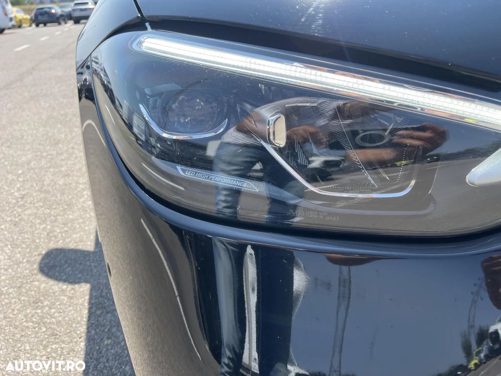 Mercedes-Benz C - 31