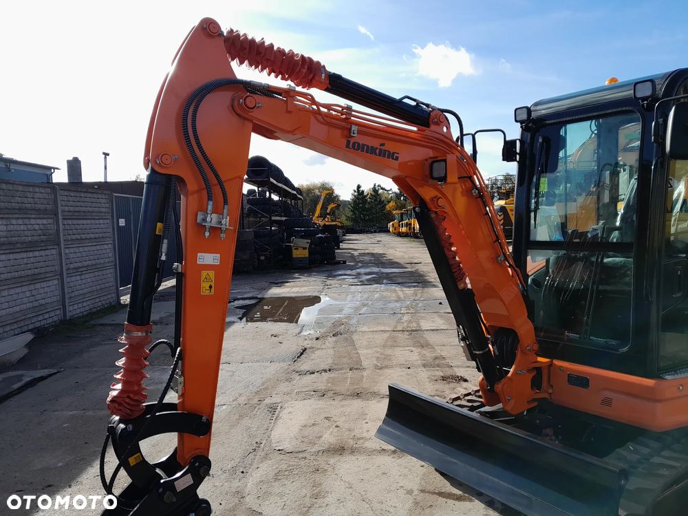 Kubota LONKING CDM6025 - 10