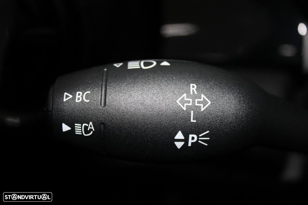 MINI 3 Portas Cooper SE Premium Yours - 18