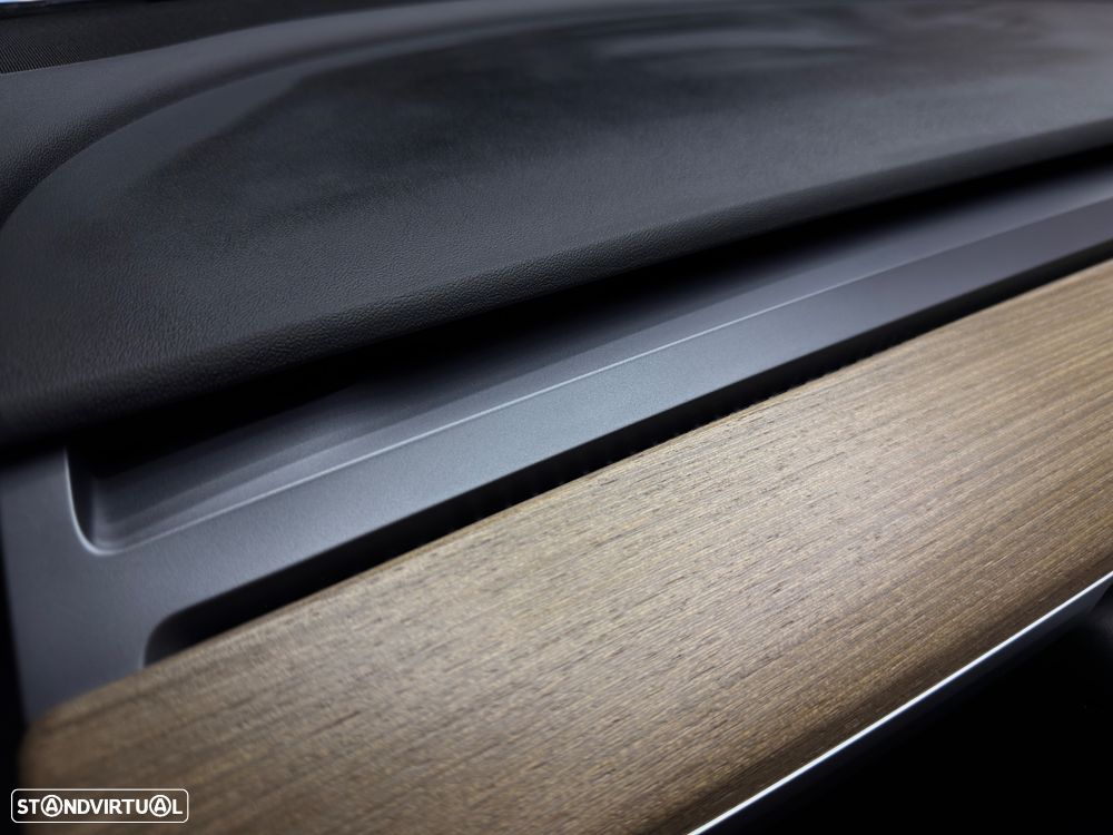 Tesla Model 3 Performance Dual Motor AWD - 12