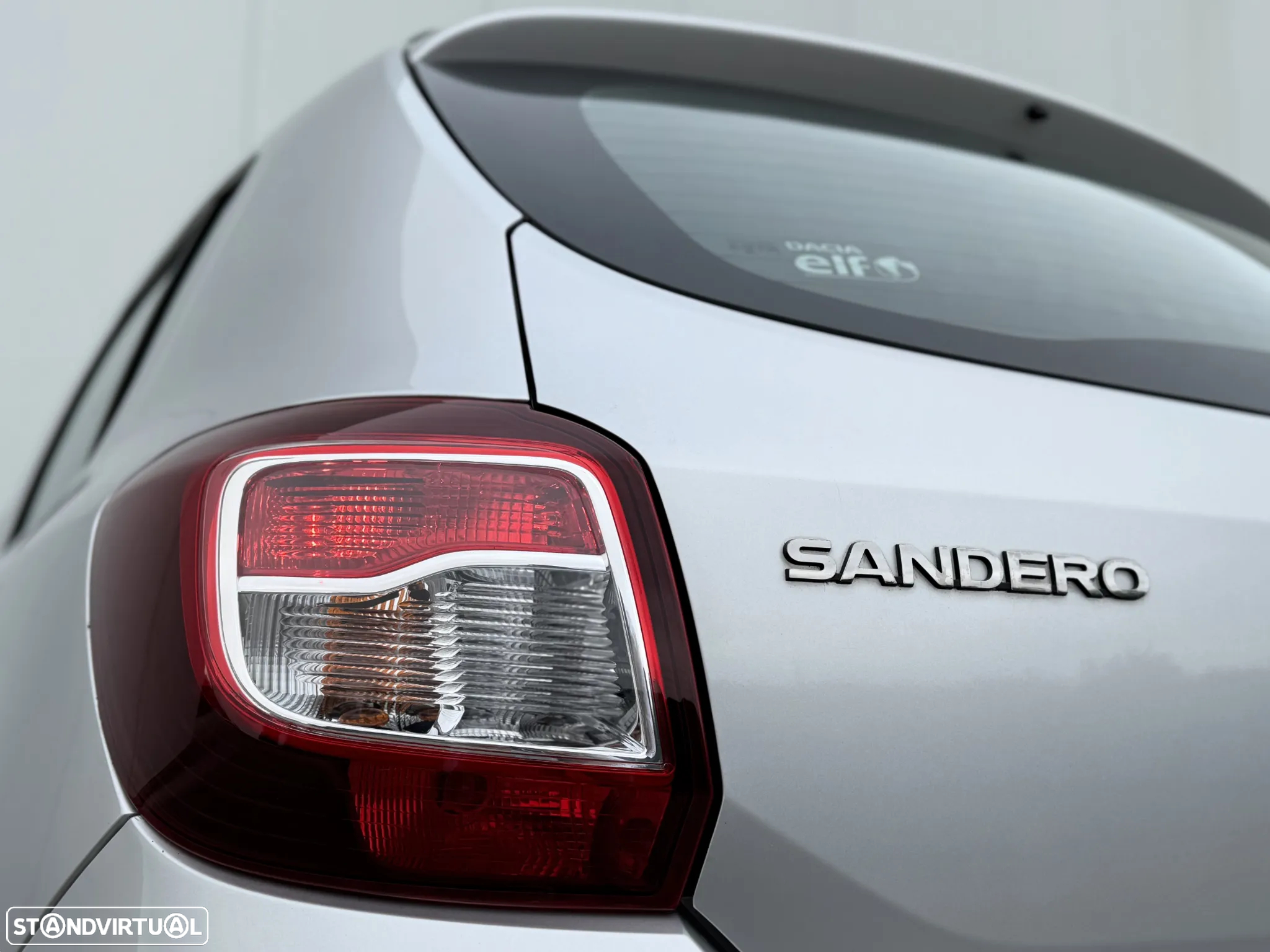Dacia Sandero 1.5 dCi Stepway - 11