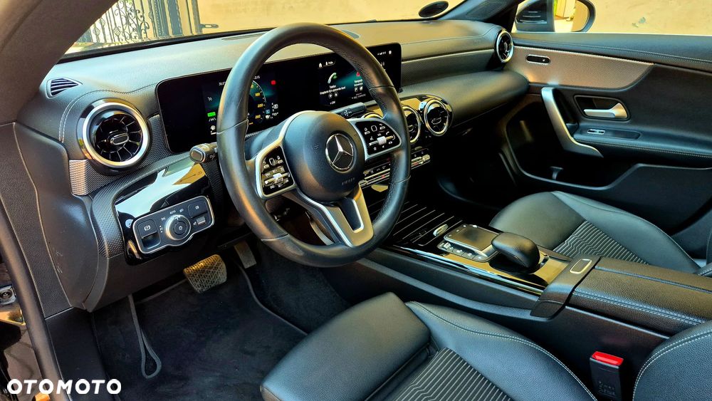 Mercedes-Benz CLA 250 e 8G-DCT Progressive Line Advanced - 16