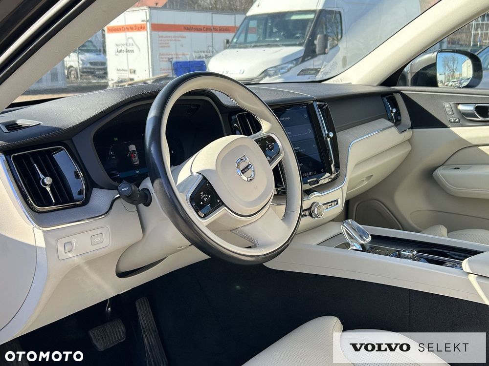 Volvo XC 60 - 16