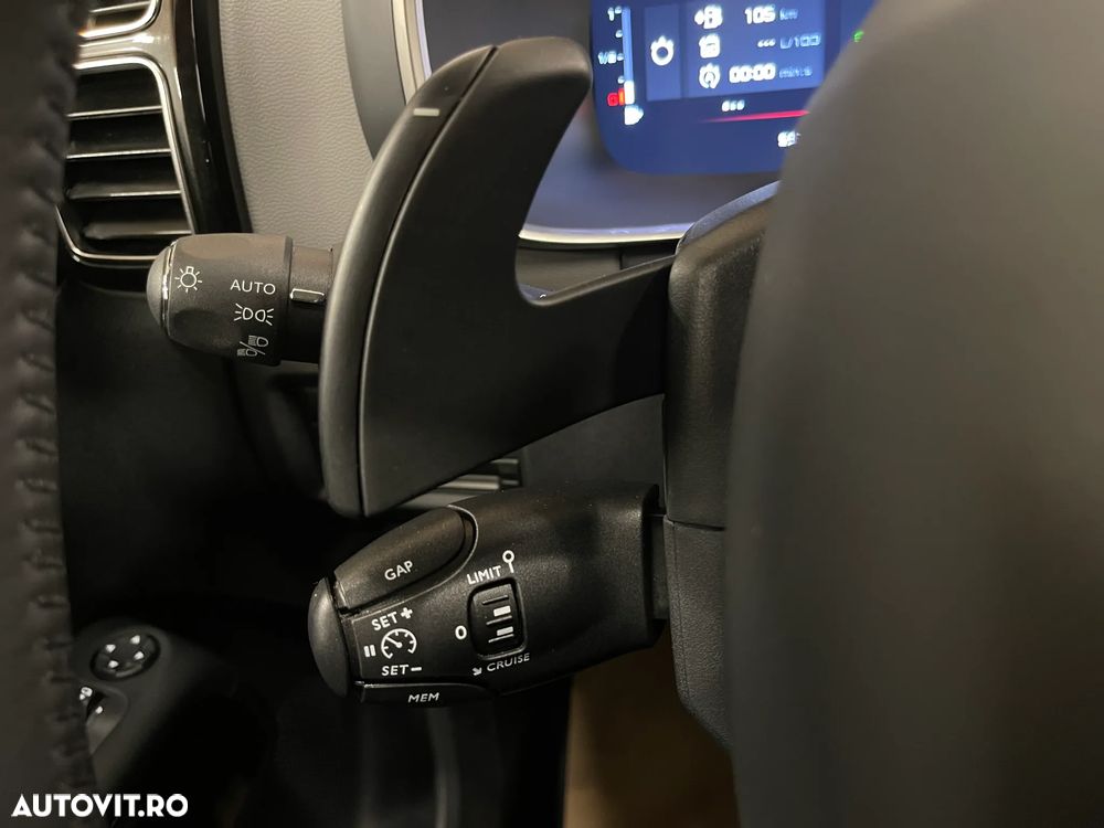 Citroën C5 Aircross 1.2 PureTech 130 S&S EAT8 Shine - 29