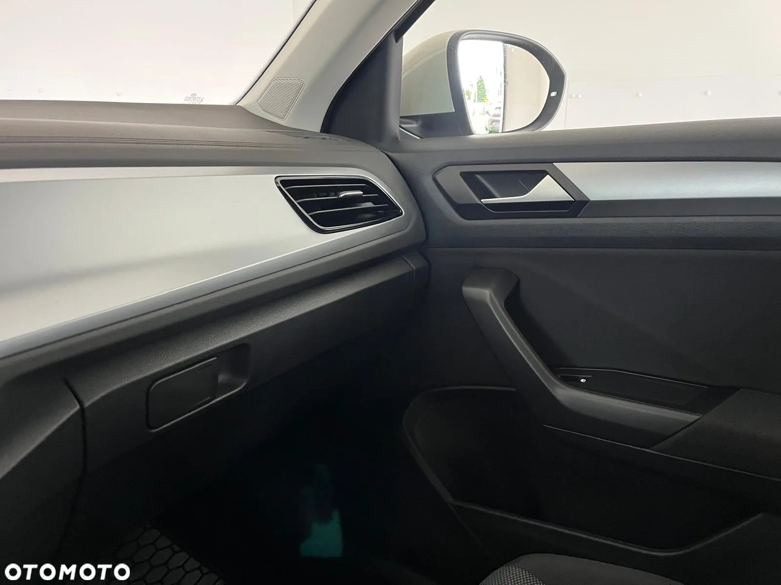 Volkswagen T-Roc 1.5 TSI Life DSG - 20