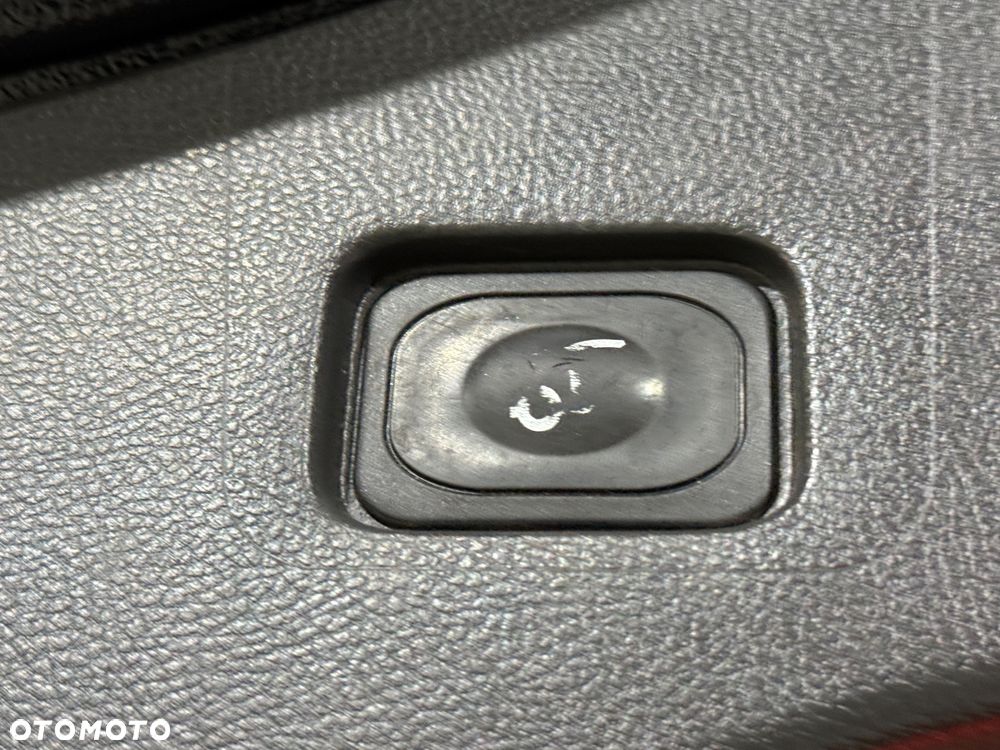 Ford Mondeo 2.0 TDCi Start-Stopp Titanium - 15