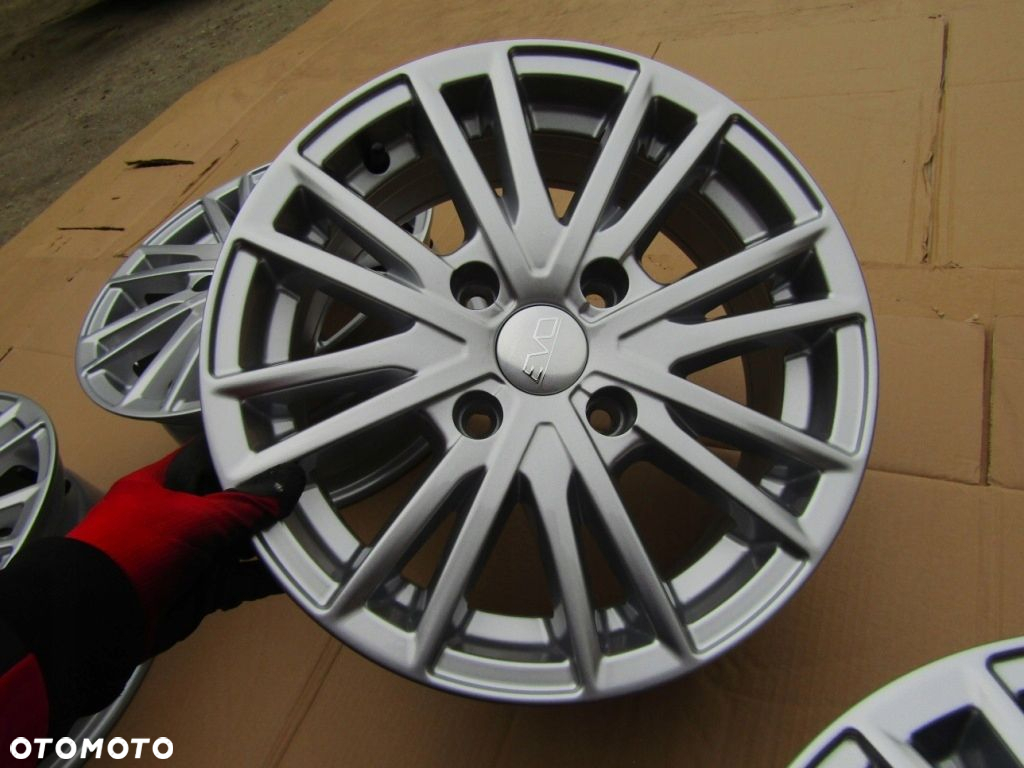 4x Felgi 15 Mitsubishi Space Star Runner Lancer Colt Carisma Galant 4x114,3 - 16