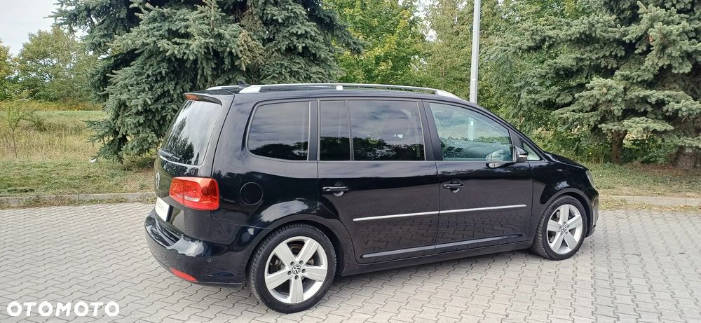 Volkswagen Touran 2.0 TDI DPF DSG Highline - 14