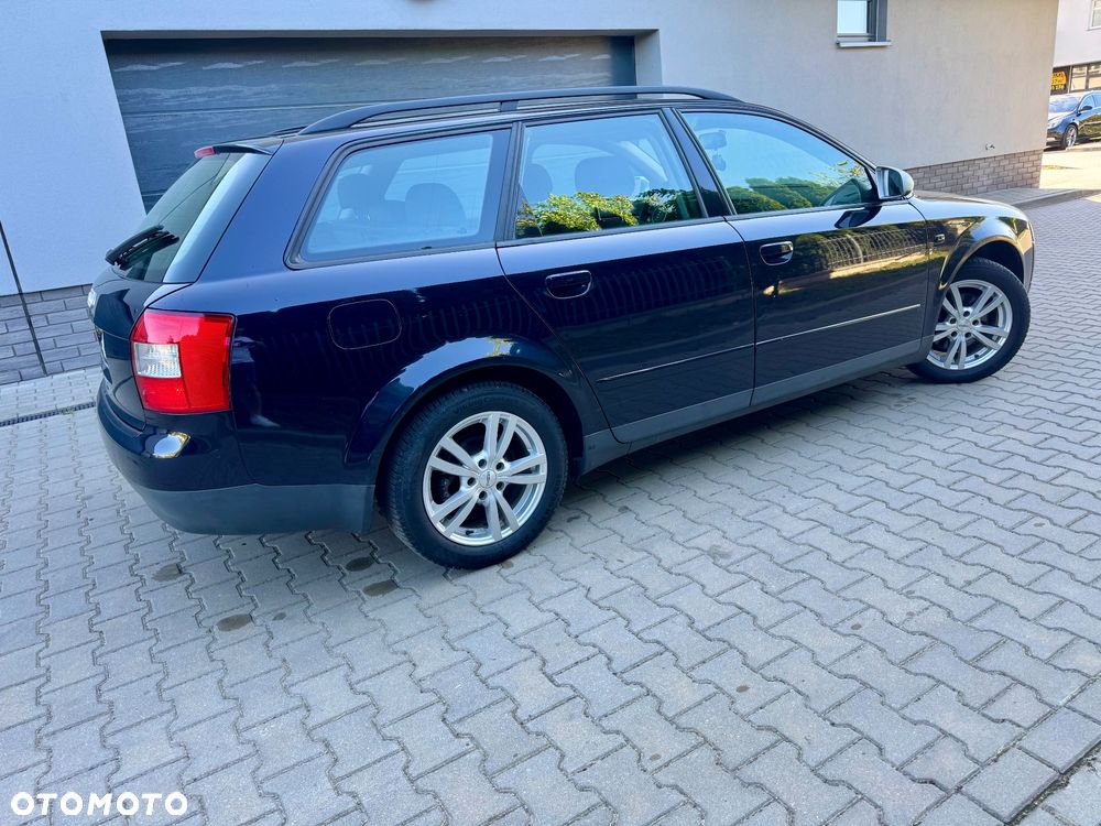 Audi A4 Avant - 13