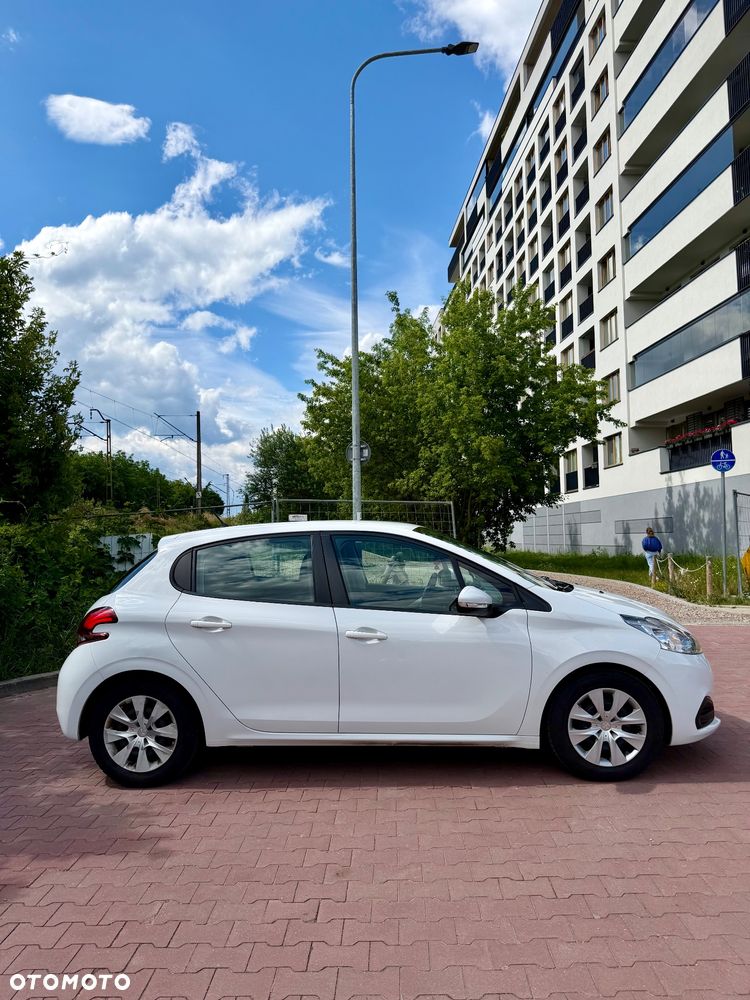 Peugeot 208 1.2 PureTech Active - 10