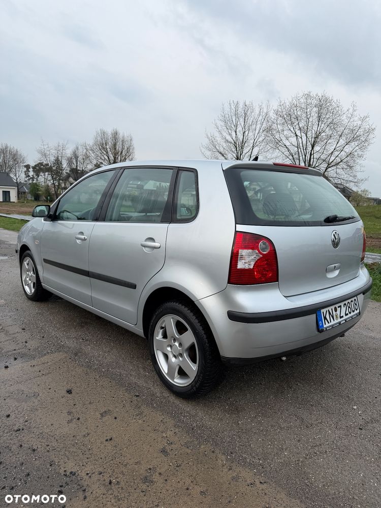 Volkswagen Polo 1.2 Comfortline - 1