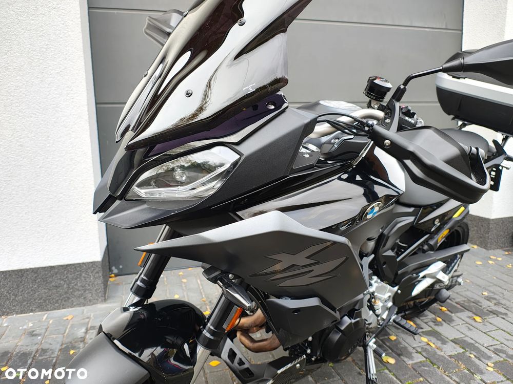 BMW XR - 26