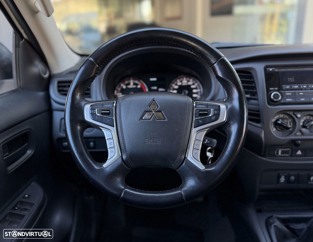 Mitsubishi L200 2.3 DI-D Space Cab Invite 4WD - 9