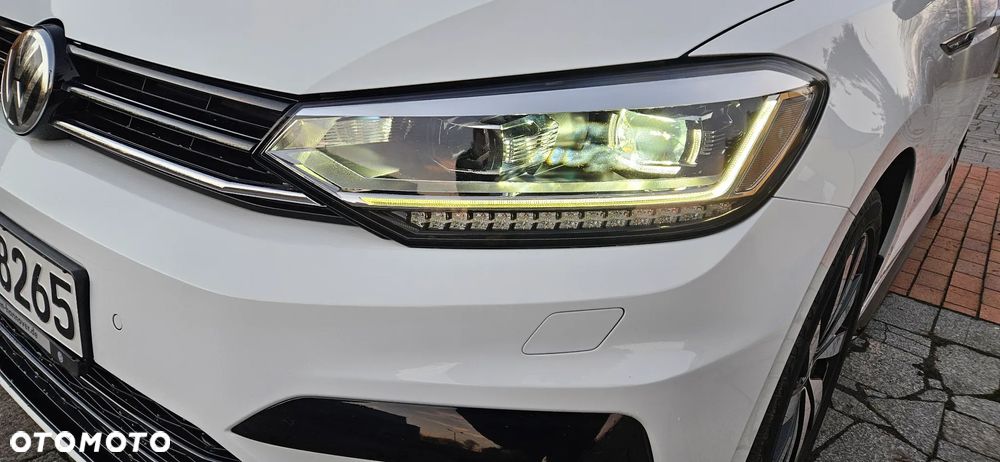 Volkswagen Touran 1.4 TSI BMT Highline DSG - 20