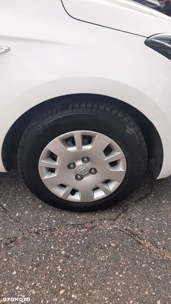 Hyundai i20 1.2 Classic - 26