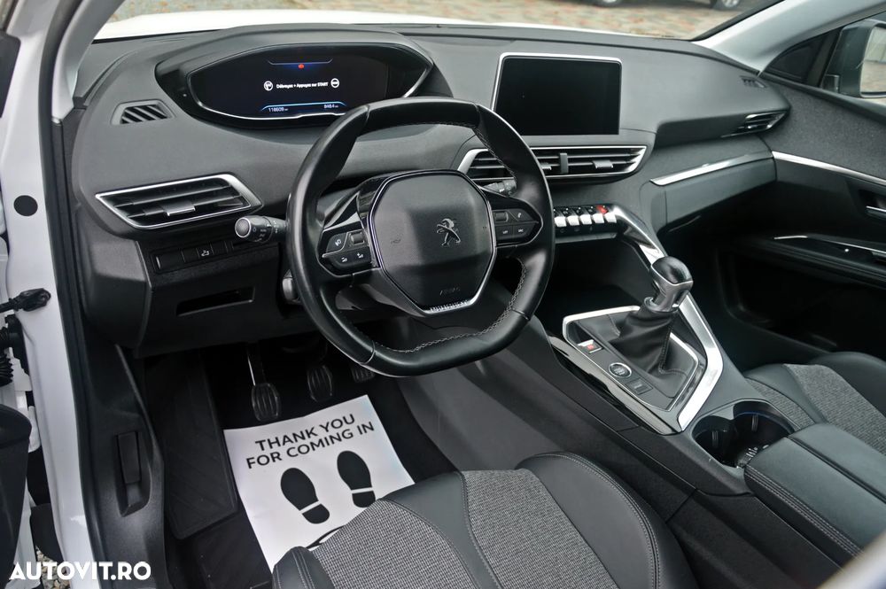 Peugeot 5008 PureTech 130 Allure - 27
