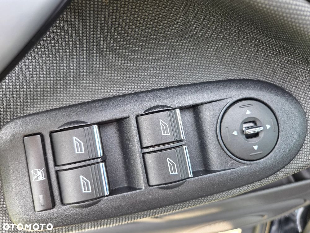 Ford Kuga 2.0 TDCi Titanium - 17