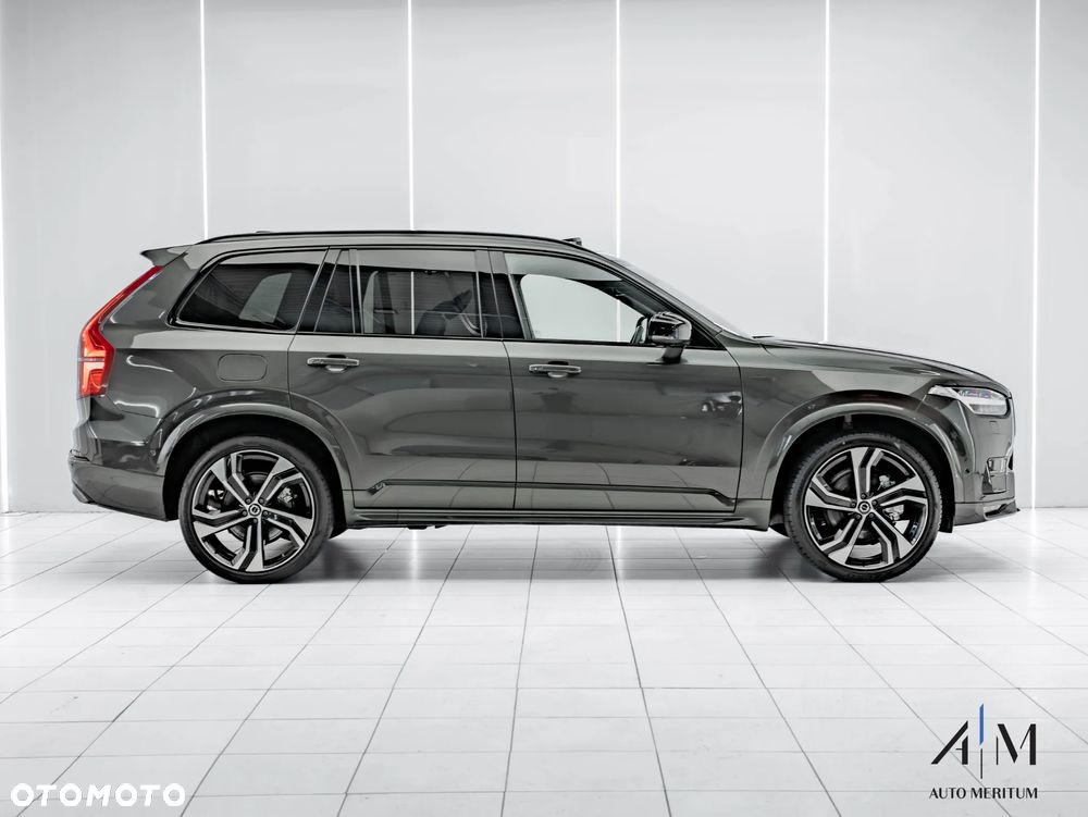Volvo XC 90 B5 D AWD Ultimate Dark - 8