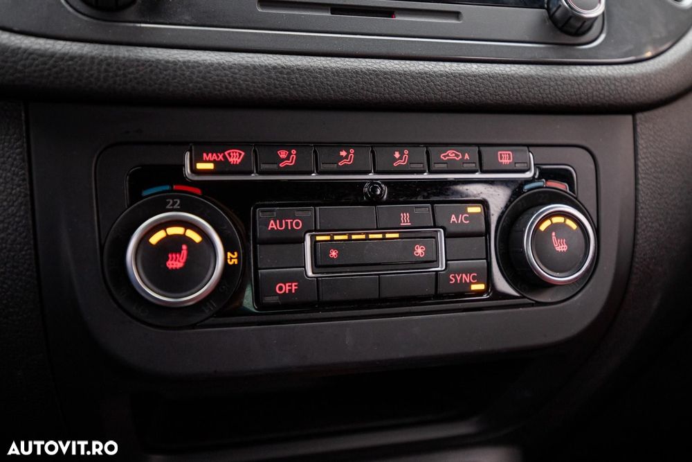 Volkswagen Tiguan 2.0 TDI 4Motion DSG BMT Sport & Style - 20