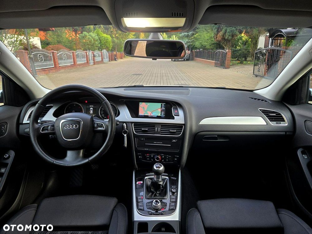 Audi A4 Allroad - 13