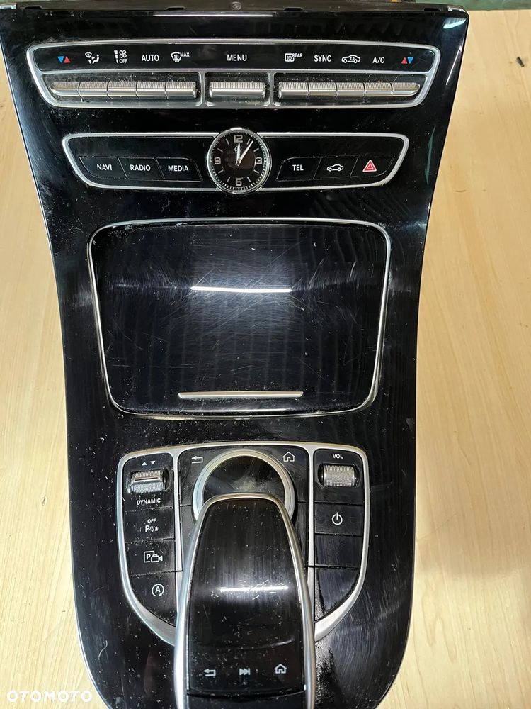 Konsola środkowa panel wybierak tunel Mercedes E Klasa W213 - 2