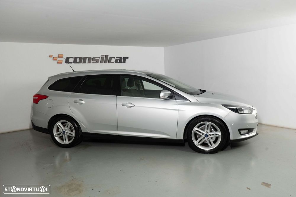 Ford Focus SW 1.0 EcoBoost Titanium - 7
