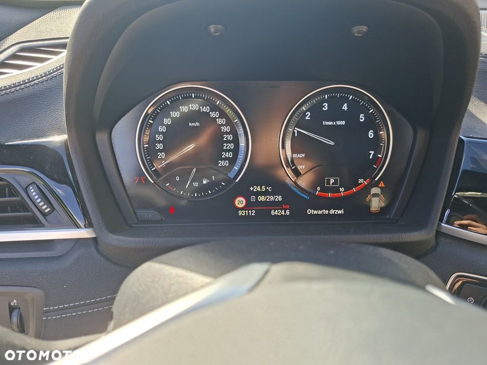BMW X1 - 16