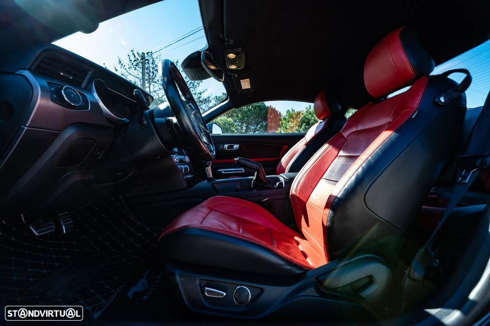 Ford Mustang 2.3i EcoBoost Aut. - 34