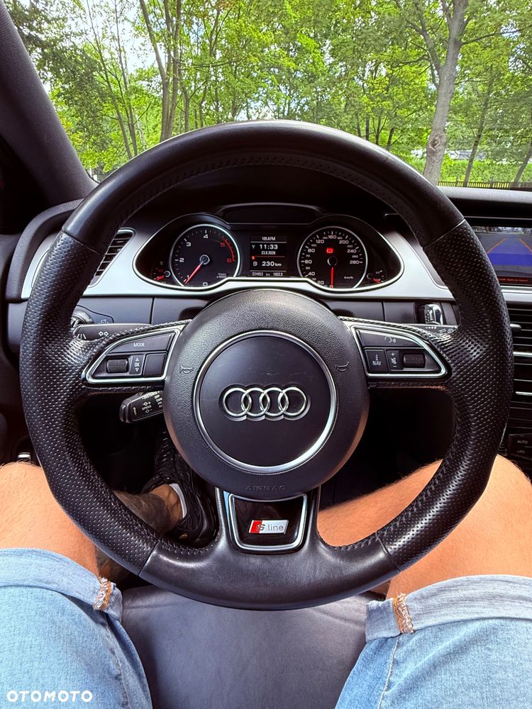 Audi A4 Avant 2.0 TDI Quattro S tronic - 16