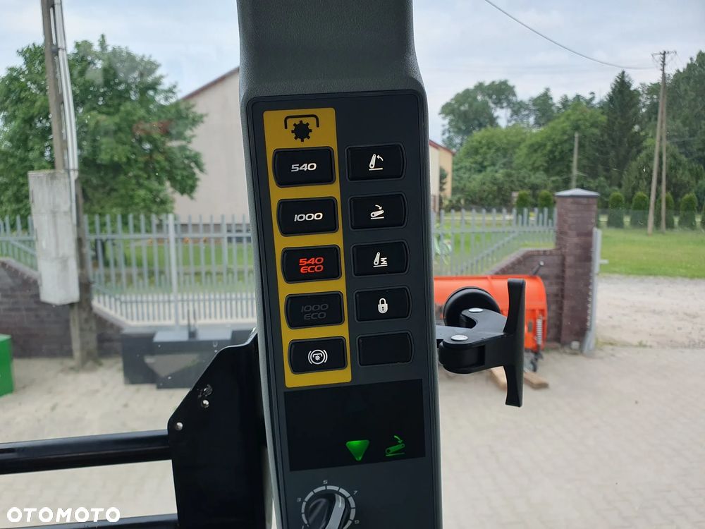 Claas Arion 410 CIS - 14