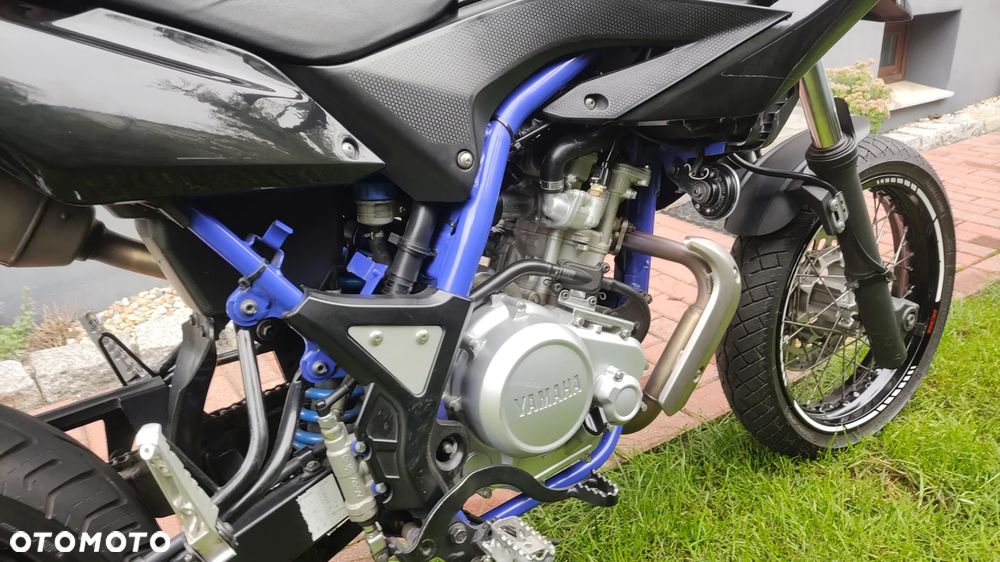 Yamaha WR - 8