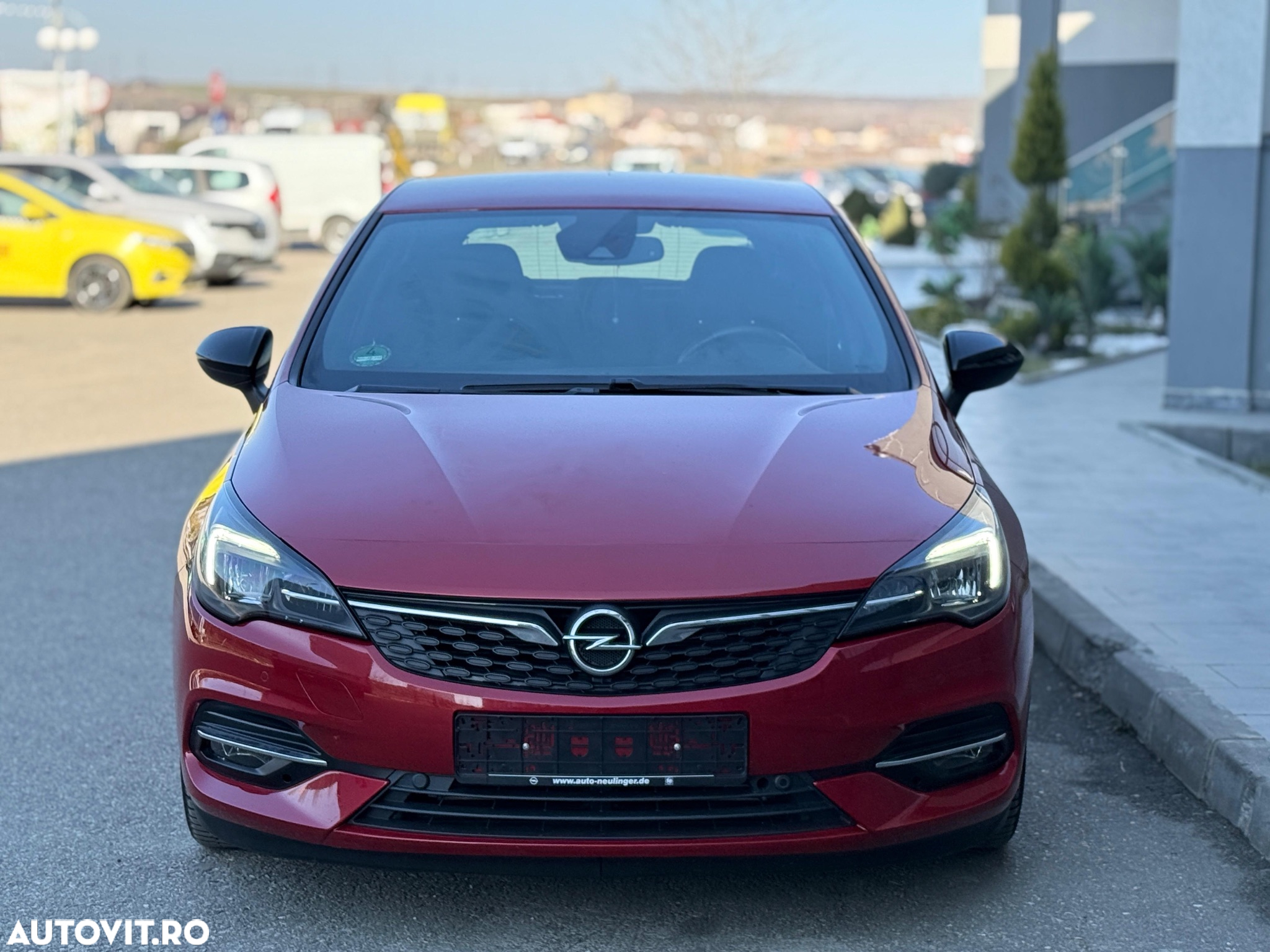 Opel Astra 1.2L Turbo Start/Stop Edition - 11