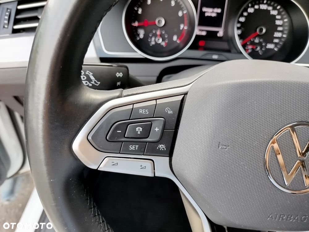 Volkswagen Passat 1.5 TSI EVO Business - 16