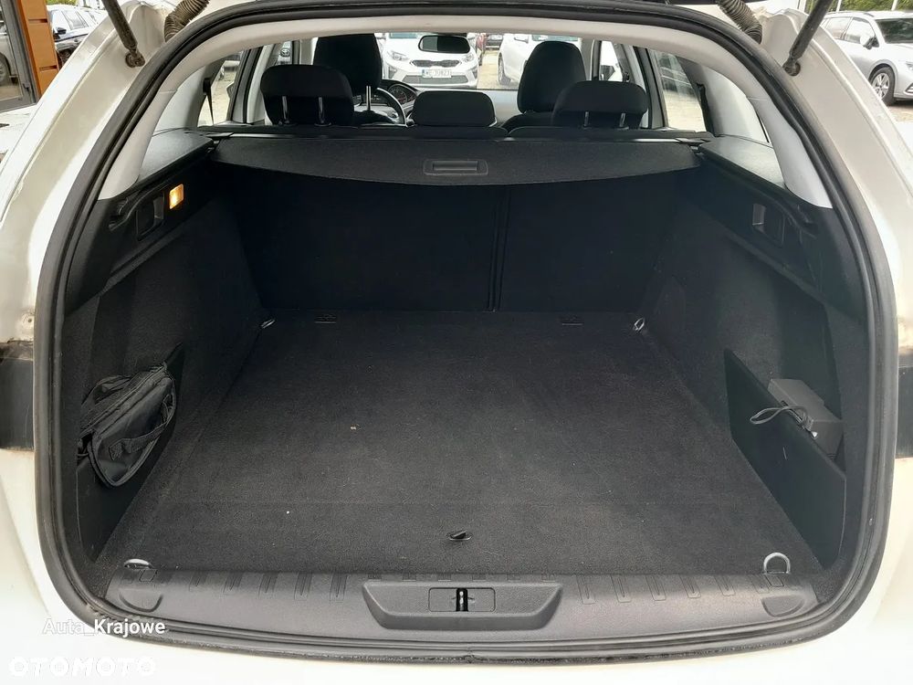 Peugeot 308 1.5 BlueHDi Active S&S EAT8 - 29