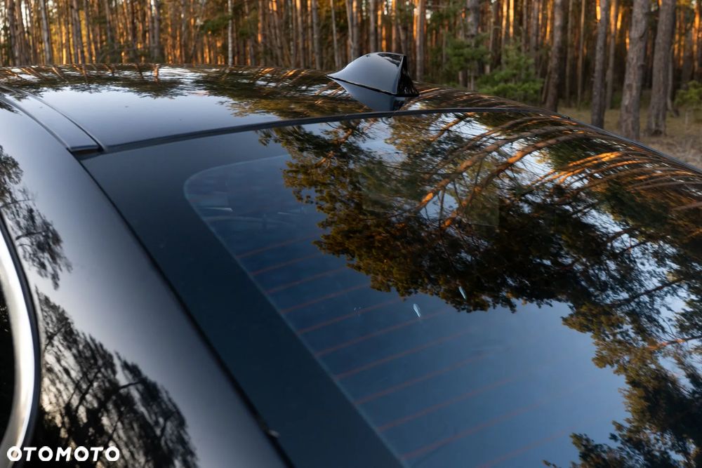 BMW Seria 5 528i - 17