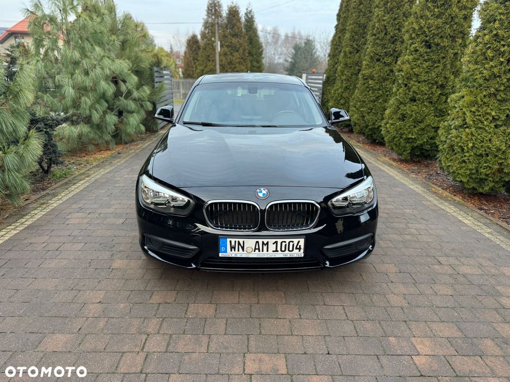 BMW Seria 1 116i - 8