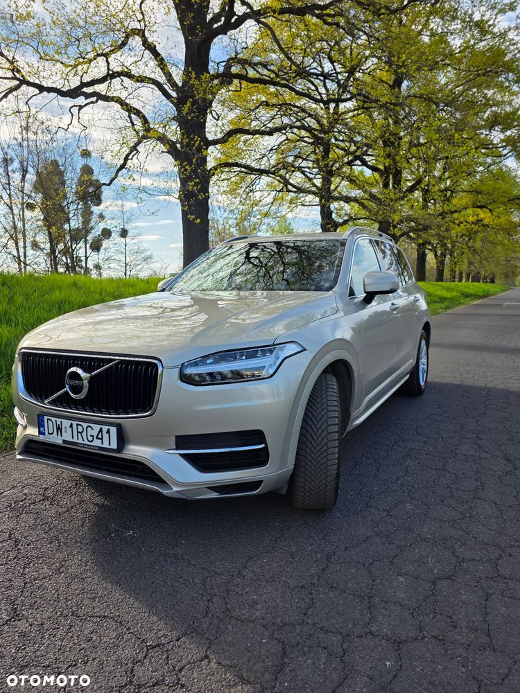 Volvo XC 90 D5 SCR AWD Momentum - 4