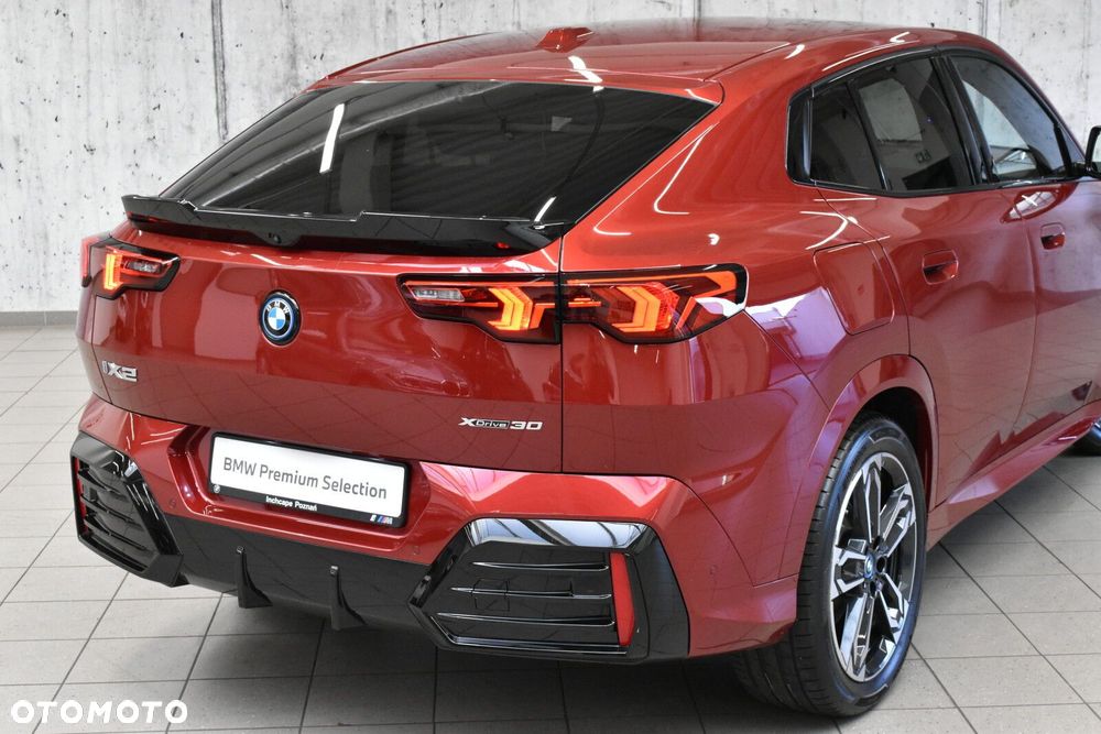 BMW iX2 xDrive30 66.5kWh M Sport - 26