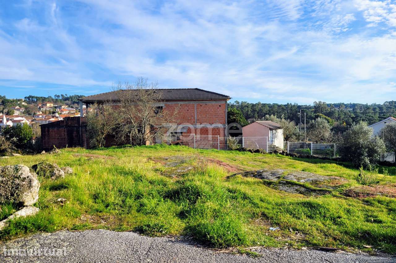 Terreno Urbano em Passos de Silgueiros - Grande imagem: 4/30