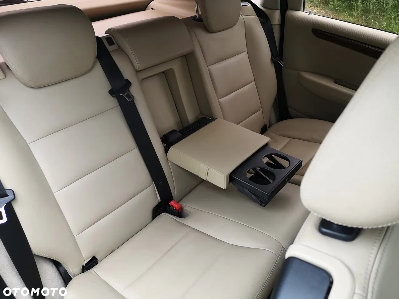 Mercedes-Benz Klasa B 200 CDI DPF Autotronic Grand Edition - 17