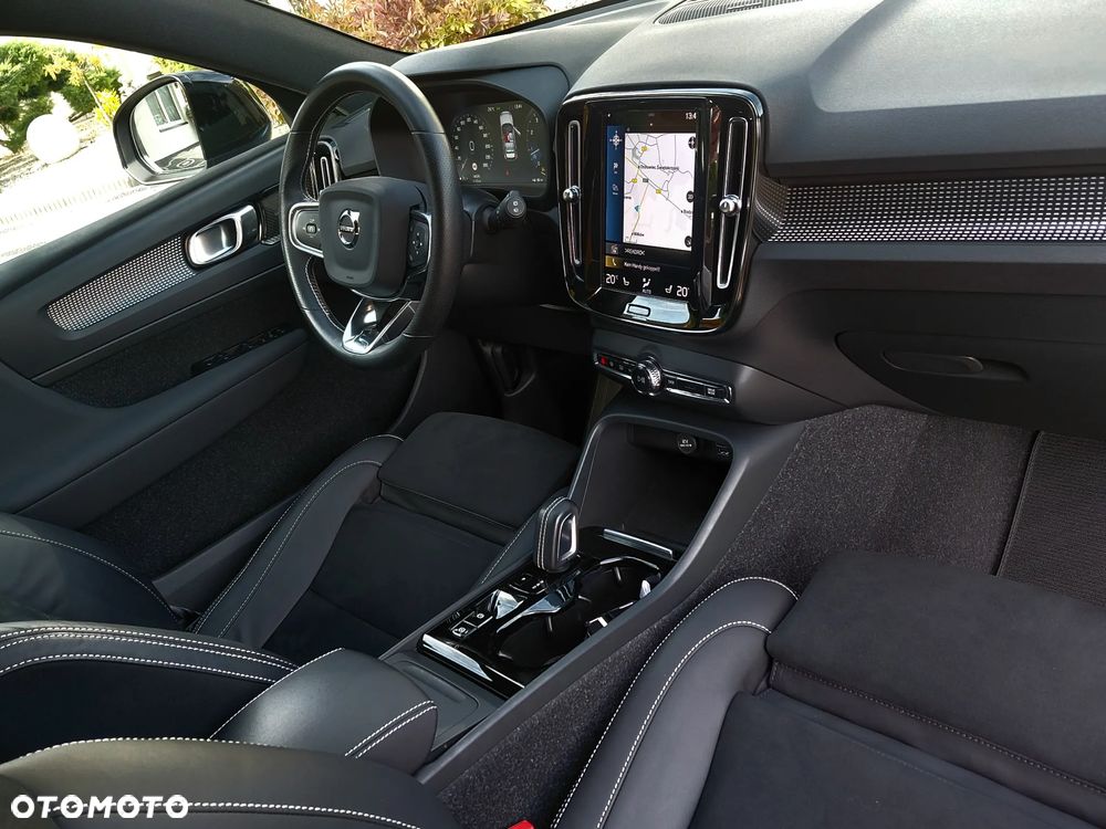 Volvo XC 40 B4 B Geartronic Inscription - 32