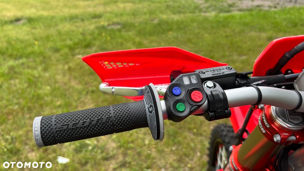 Honda CRF - 14