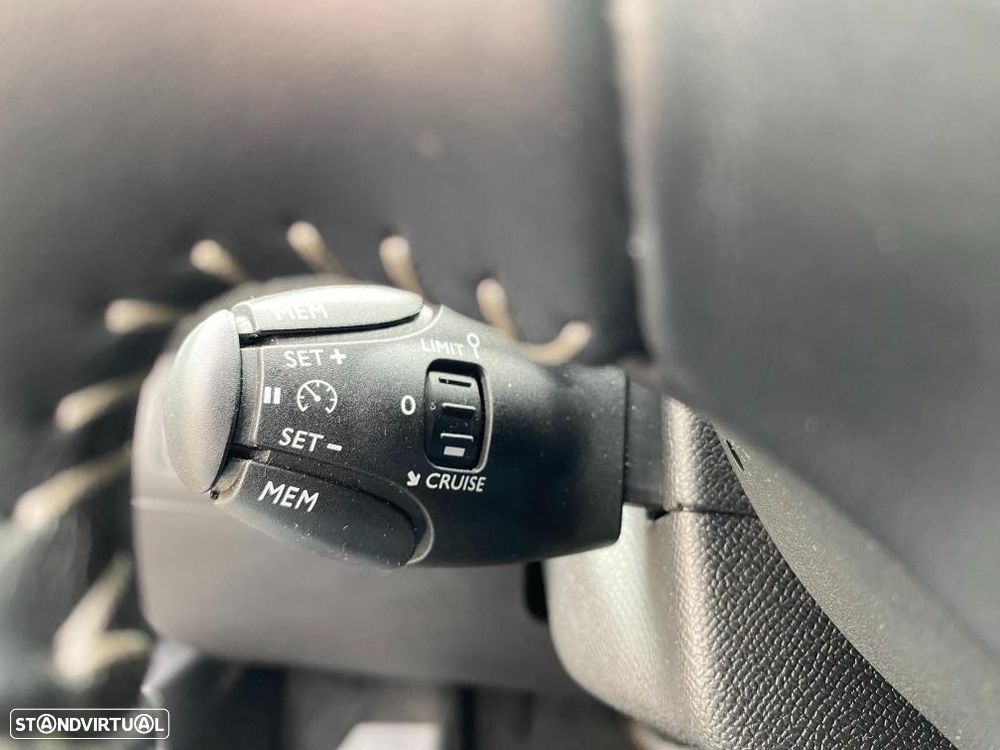Peugeot 308 SW PureTech 130 GPF EAT8 Stop & Start Allure Business-Pack - 16