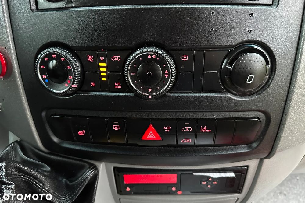 Volkswagen Crafter AUTOBUS - 24