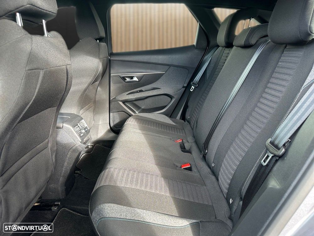 Peugeot 3008 1.2 PureTech Active Pack - 9