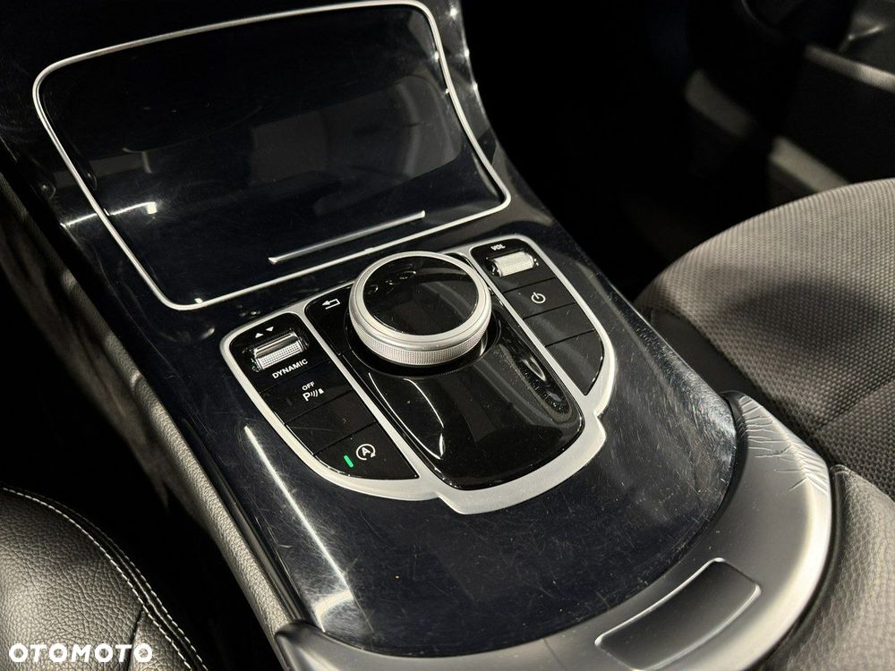 Mercedes-Benz Klasa C - 30