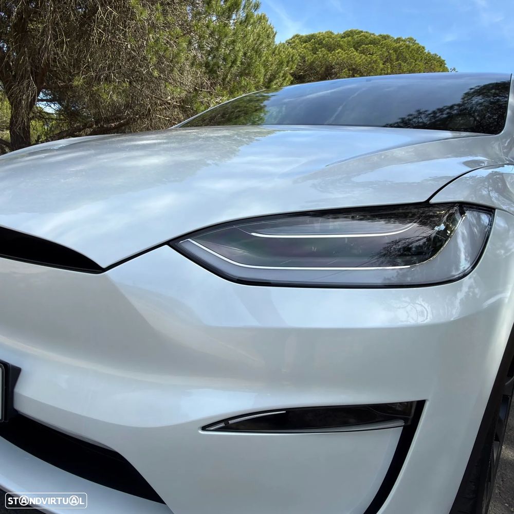 Tesla Model X Plaid AWD - 43