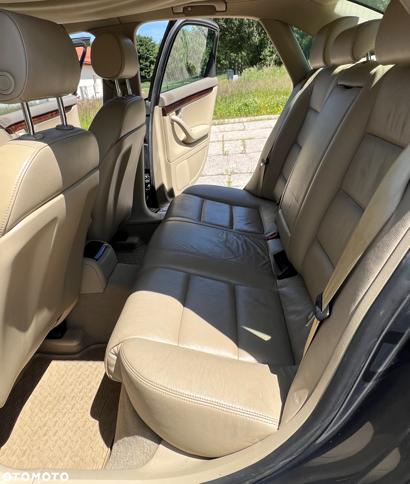 Audi A4 Avant 2.0 TDI - 22
